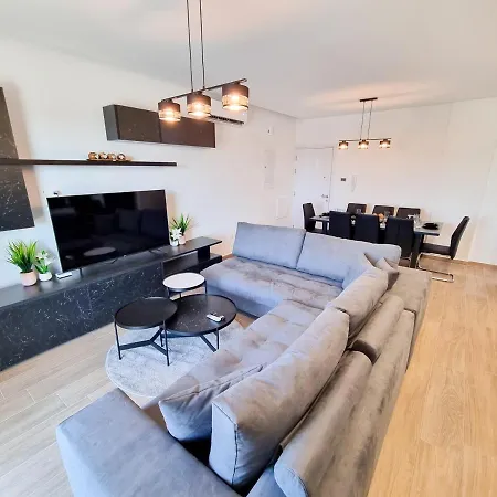 Apartment Lucky Strike *